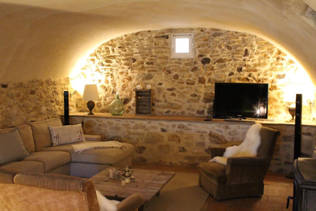 Les Romarins B&B, 10 Min D'Uzes, Piscine Et Grand Jardin, Table D'Hote Exterior foto